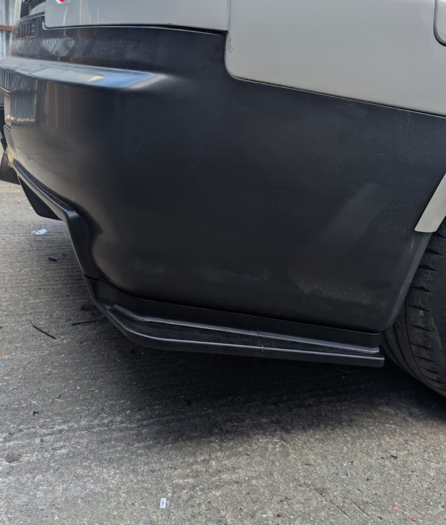 Valkyrie Spats - Nissan Skyline R34 GTR